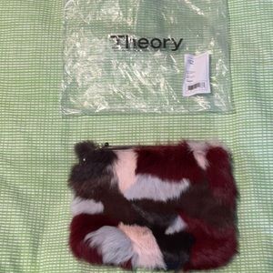 THEORY Fur Clutch